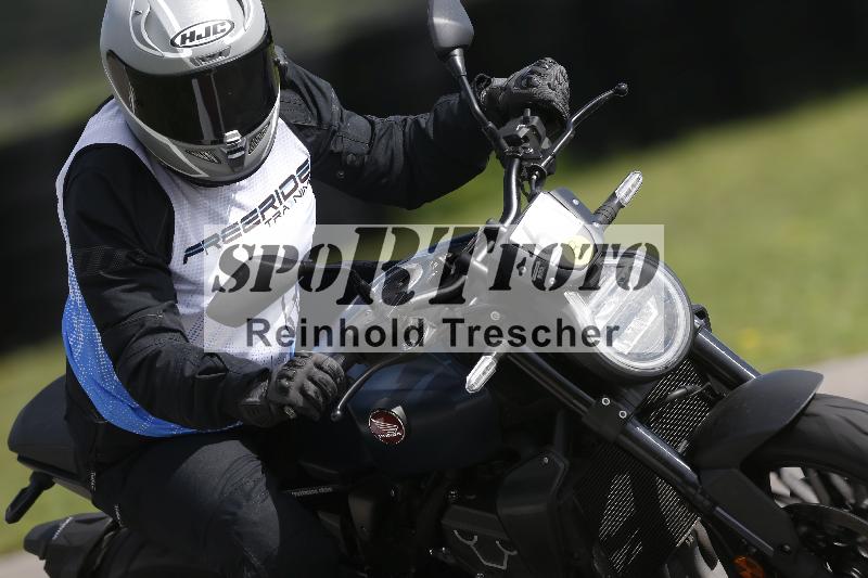 /52 10.09.2025 FREERIDE Training  ADR/Gruppe B/65